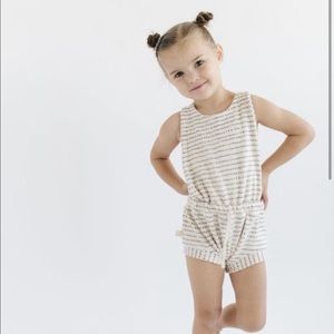 Childhoods romper, dash dot